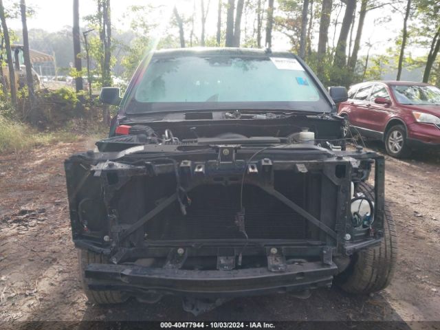1GNSKHKC8KR178429 Chevrolet Suburban Lt