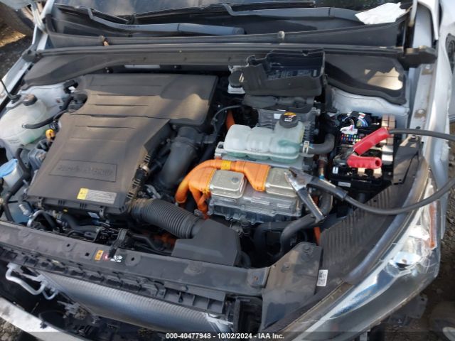 KMHC65LD0KU160099 Hyundai IONIQ PLUG-IN HYBRID