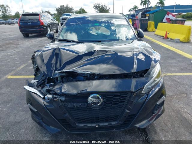 1N4BL4CV6NN400885 Nissan Altima Sr Fwd