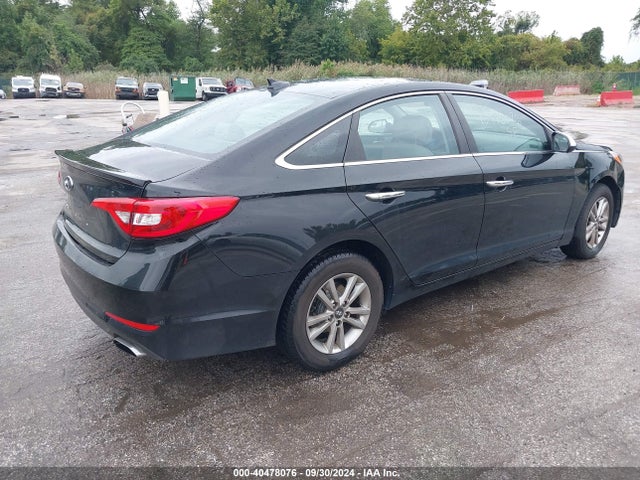 Hyundai SONATA SE 2017 5NPE24AFXHH462574 Image 4