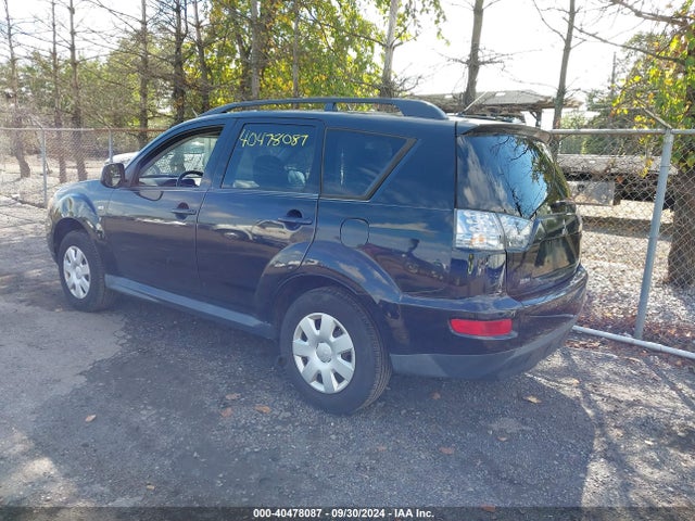 2011 MITSUBISHI OUTLANDER JA4AS2AW3BU014672 Photo 2