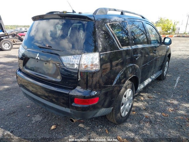 2011 MITSUBISHI OUTLANDER JA4AS2AW3BU014672 Photo 3