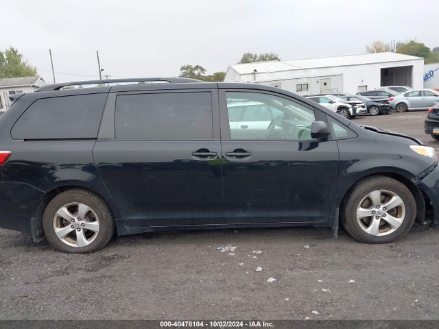 Toyota Sienna Le 8 Passenger 2016 5TDKK3DC1GS727471 Image 13