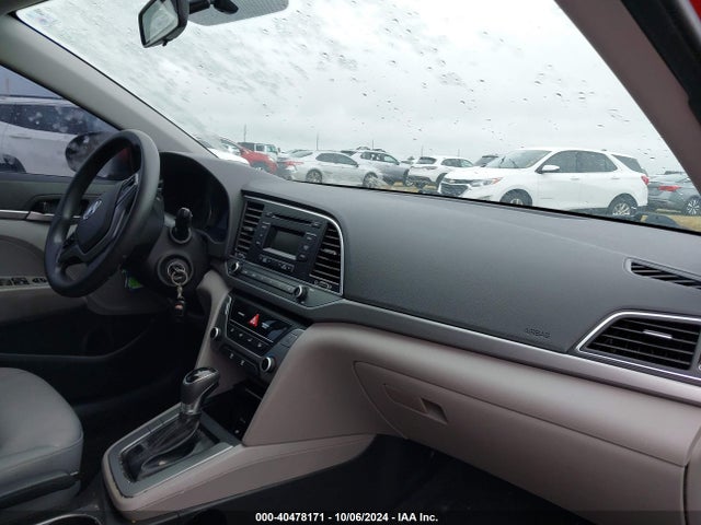 Hyundai ELANTRA SE 2017 KMHD74LF8HU110329 Image 5