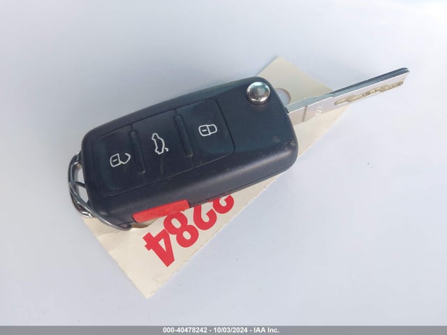 WVGAV3AX7EW029658 Volkswagen Tiguan R-line