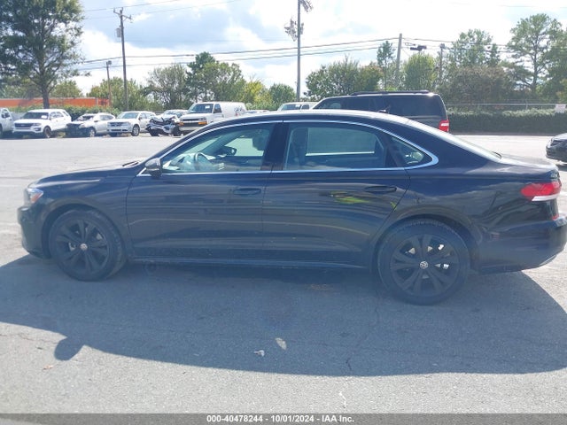1VWSA7A30NC009968 Volkswagen Passat 2.0t Se