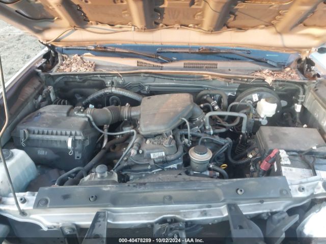 5TFAX5GN3HX099835 Toyota Tacoma Sr