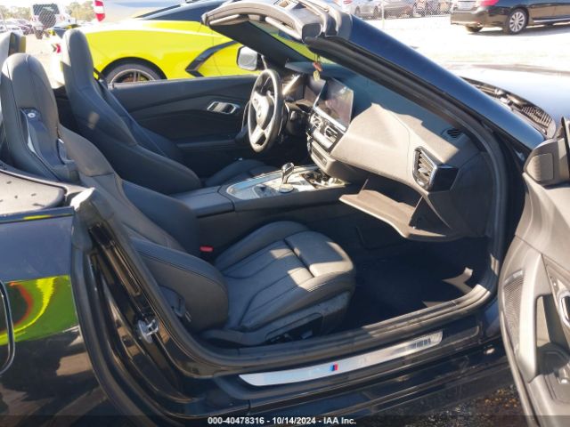 2020 BMW Z4 WBAHF9C05LWW41158 Photo 4