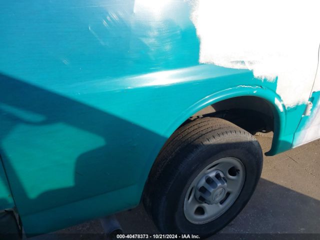 1GCWGAFP1J1241643 Chevrolet Express 2500 Work Van