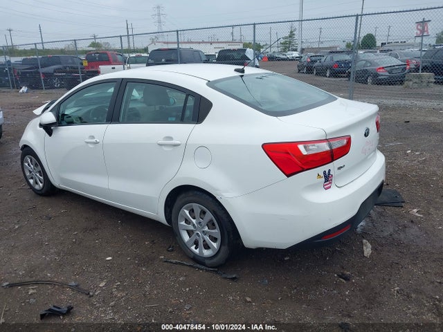 KIA RIO LX 2015 KNADM4A37F6491238 Image 3
