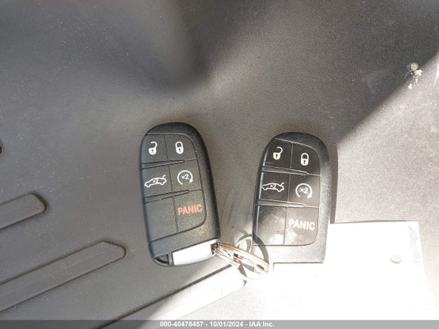 Chrysler 300C 2014 2C3CCAKT3EH293028 Image 11