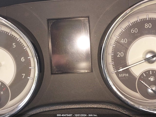 Chrysler 300C 2014 2C3CCAKT3EH293028 Image 15