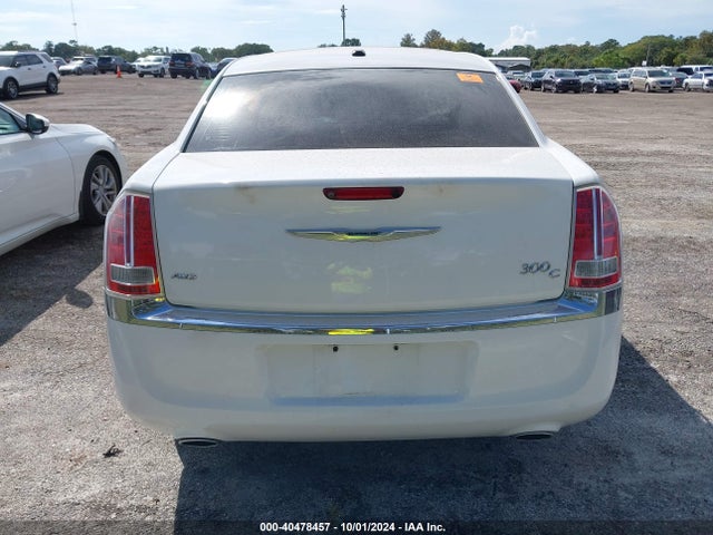 Chrysler 300C 2014 2C3CCAKT3EH293028 Image 16