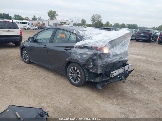 JTDKAMFUXN3187776 Toyota Prius Limited