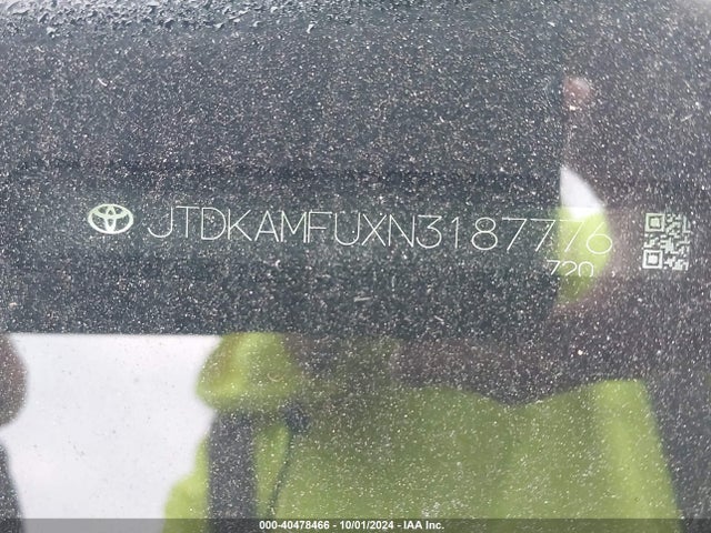 JTDKAMFUXN3187776 Toyota Prius Limited