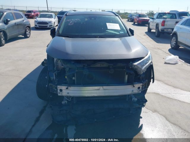 2T3F1RFV1KW025325 Toyota RAV4 LE