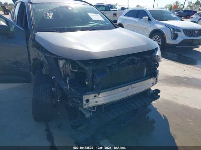 2T3F1RFV1KW025325 Toyota RAV4 LE