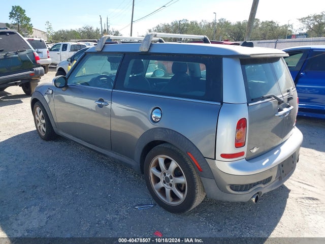2009 MINI COOPER S CLUBMAN WMWMM33539TP74914 Photo 2
