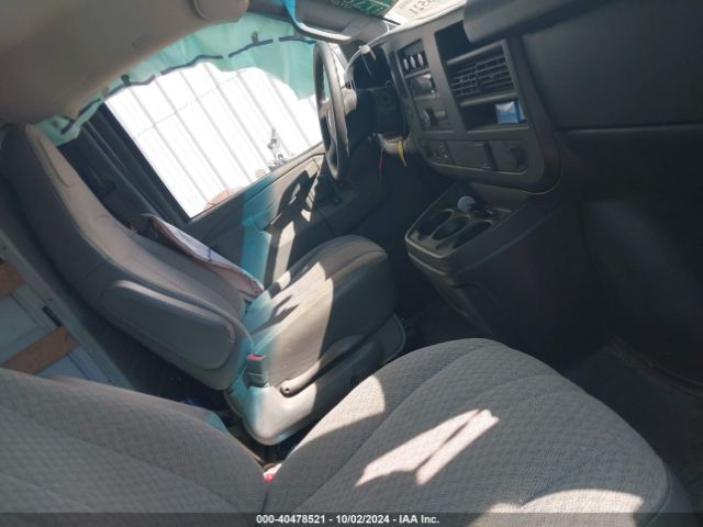 1GTW7AFF7H1909897 GMC Savana 2500 Work Van