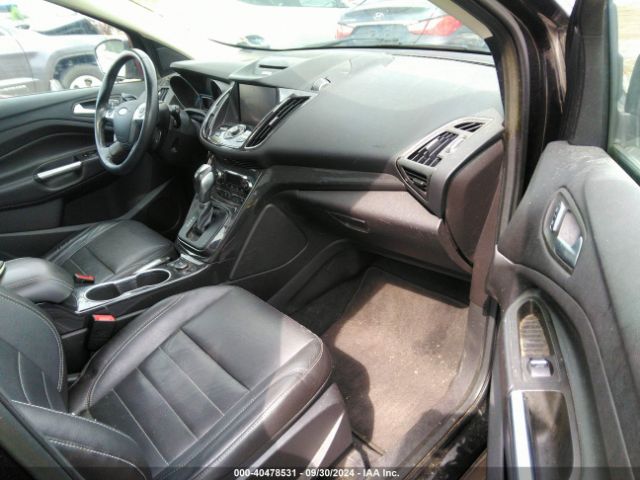 1FMCU9J97EUC97525 Ford Escape Titanium