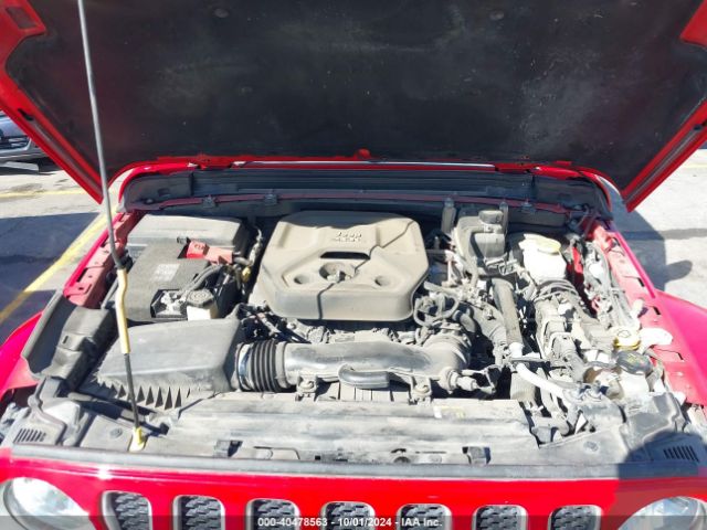 1C4HJXEN4LW178329 Jeep Wrangler Unlimited Sahara