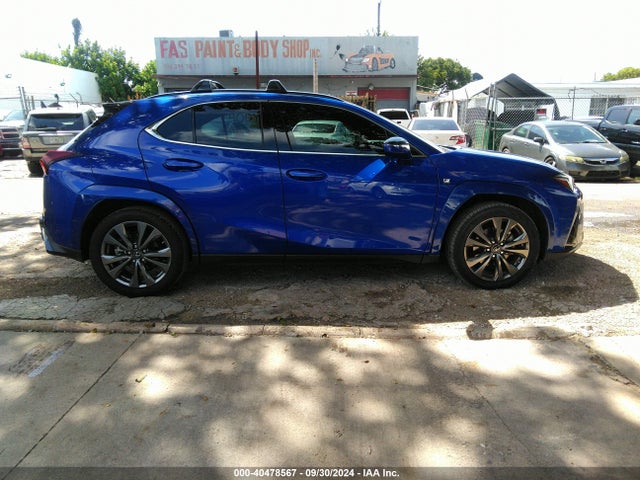 JTHR6JBH4P2155484 Lexus Ux 250h F Sport Handling