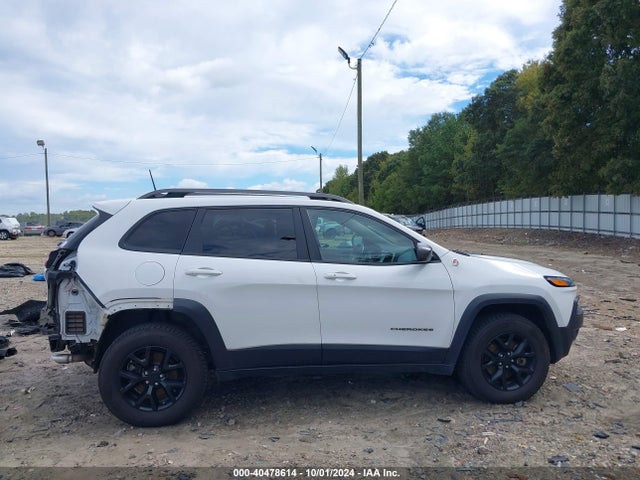 1C4PJMBX8JD513777 Jeep Cherokee Trailhawk 4x4