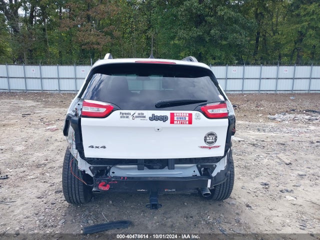 1C4PJMBX8JD513777 Jeep Cherokee Trailhawk 4x4