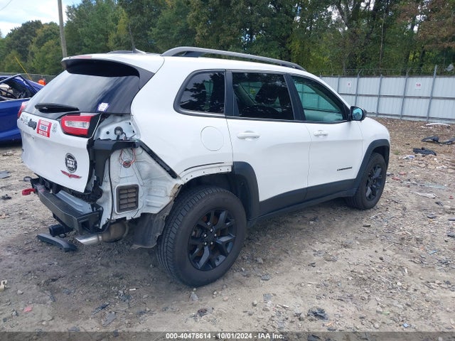 1C4PJMBX8JD513777 Jeep Cherokee Trailhawk 4x4