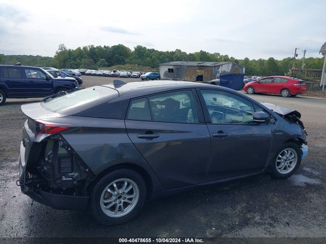 Toyota Prius Four 2017 JTDKARFU3H3539517 Image 14