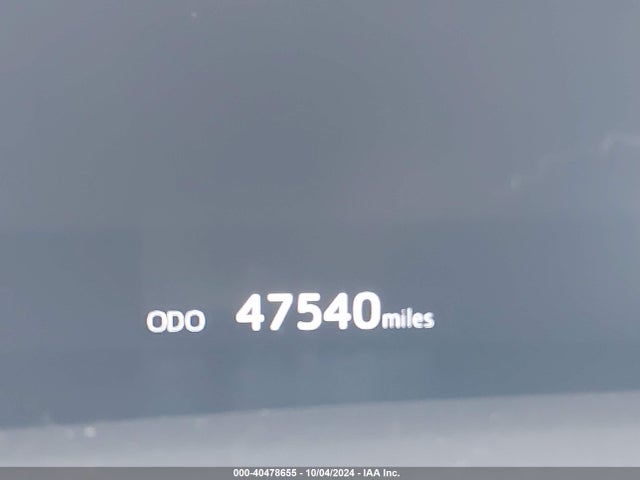 Toyota Prius Four 2017 JTDKARFU3H3539517 Image 16