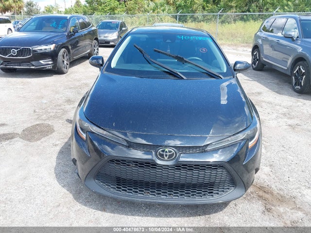 Toyota COROLLA LE 2022 5YFEPMAE2NP303460 Image 12