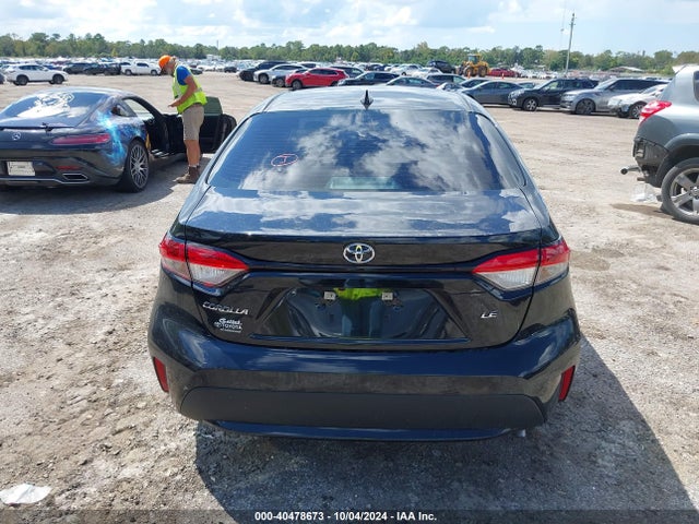 Toyota COROLLA LE 2022 5YFEPMAE2NP303460 Image 16