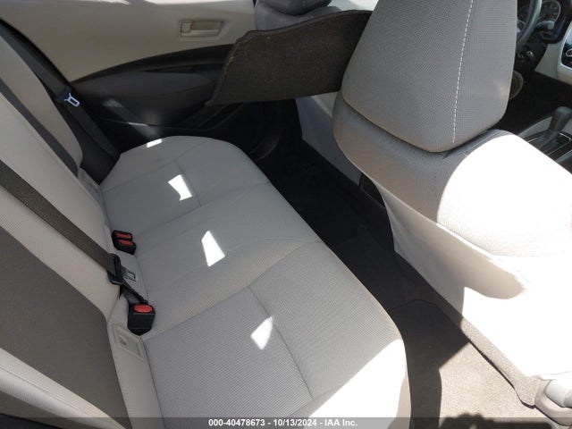 Toyota COROLLA LE 2022 5YFEPMAE2NP303460 Image 8
