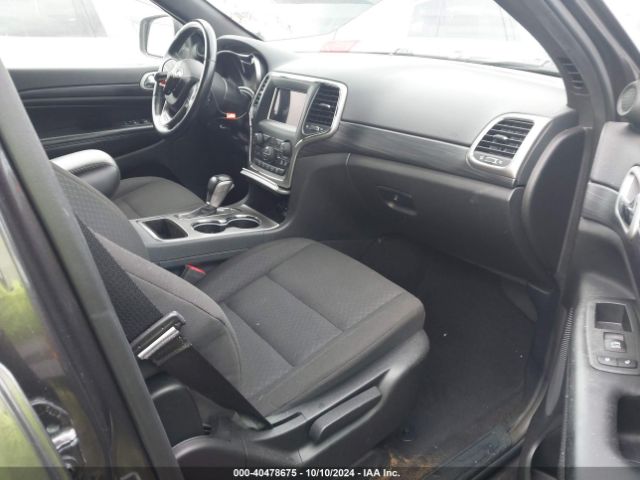 1C4RJEAG9LC246657 Jeep Grand Cherokee Laredo E 4x2