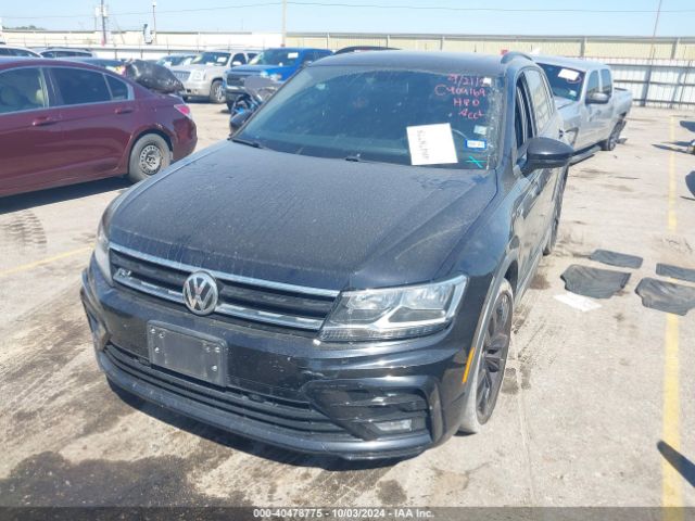 3VV3B7AX3LM170948 Volkswagen Tiguan 2.0t Se/2.0t Se R-line Black/2.0t Sel