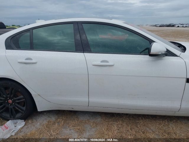 SAJAE4BG6HA947459 Jaguar Xe 25t Prestige