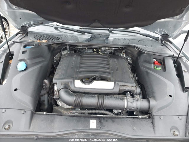 2016 PORSCHE CAYENNE WP1AA2A26GLA10293 Photo 9
