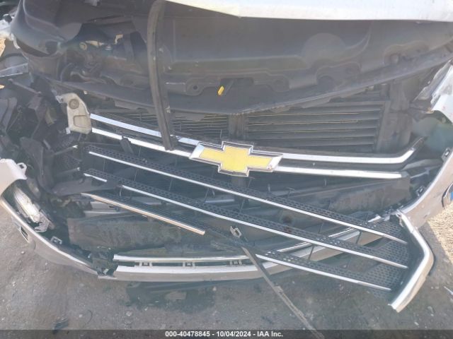 1GNEVGKW6JJ242277 Chevrolet Traverse 1lt