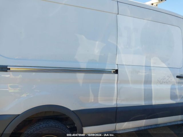 1FTNR2CG1FKA08704 Ford Transit-250