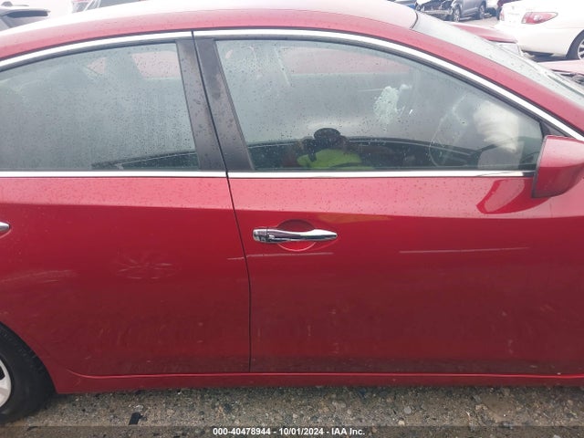 Nissan Altima 2.5 S 2018 1N4AL3AP1JC207947 Image 13