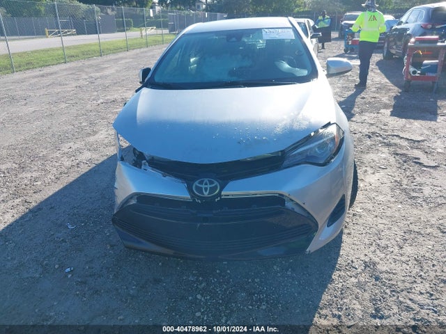 Toyota COROLLA LE 2017 5YFBURHE9HP649928 Image 18