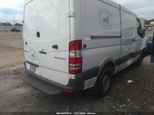WD3PE7DC7F5987683 Mercedes-Benz Sprinter 2500 Normal Roof