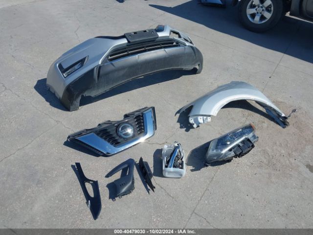 5N1AT2MT9LC772331 Nissan Rogue Sl Fwd