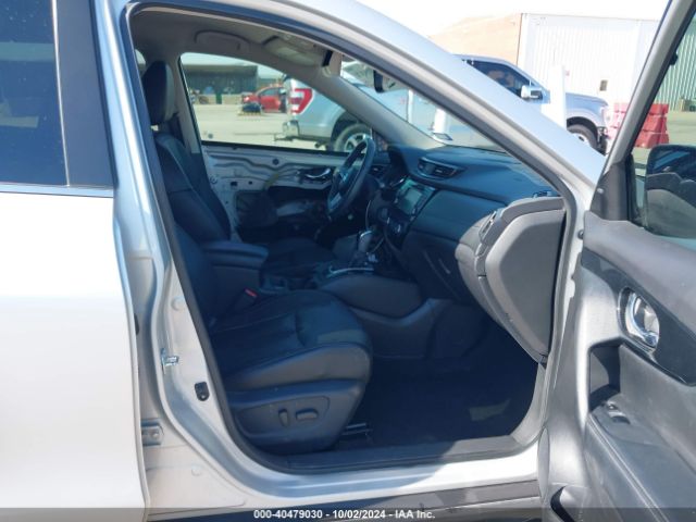 5N1AT2MT9LC772331 Nissan Rogue Sl Fwd
