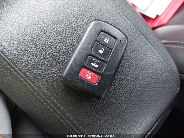 Toyota PRIUS XLE 2019 JTDKARFU6K3084198 Image 11