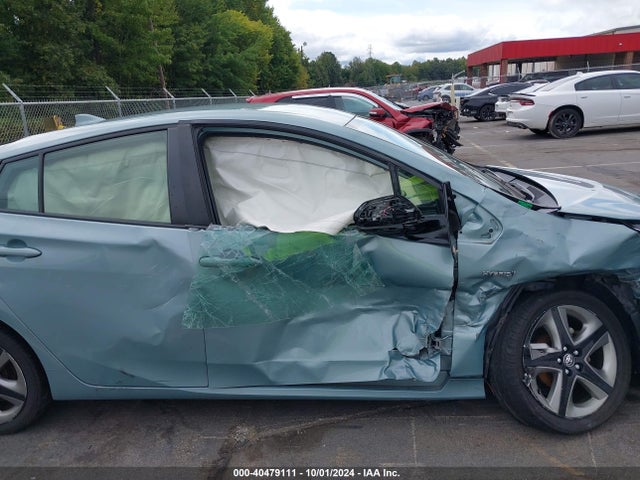 Toyota PRIUS XLE 2019 JTDKARFU6K3084198 Image 13