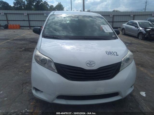 5TDZZ3DC5HS769010 Toyota Sienna L 7 Passenger