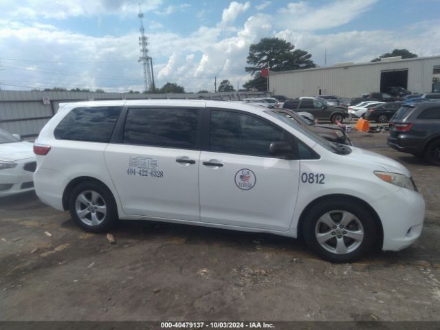5TDZZ3DC5HS769010 Toyota Sienna L 7 Passenger