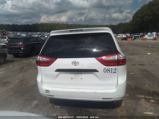 5TDZZ3DC5HS769010 Toyota Sienna L 7 Passenger